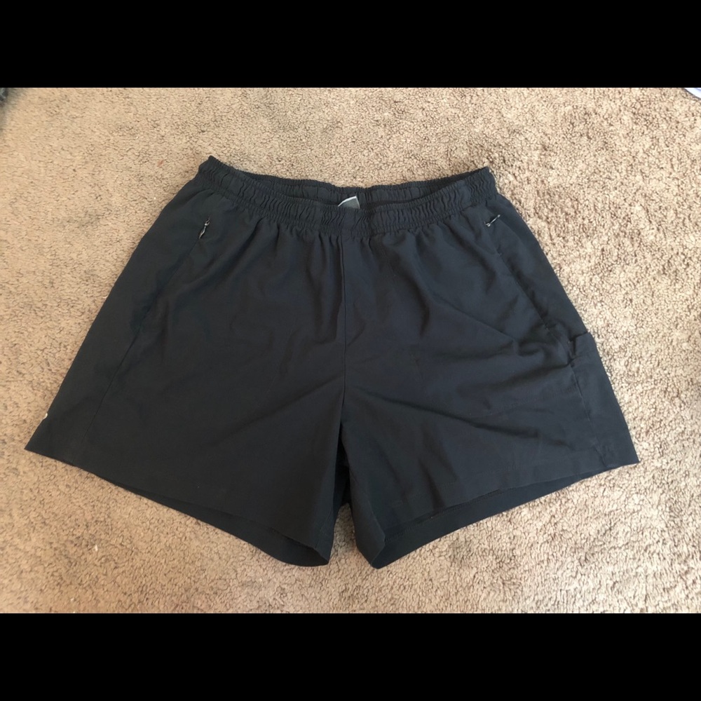 Athletic shorts